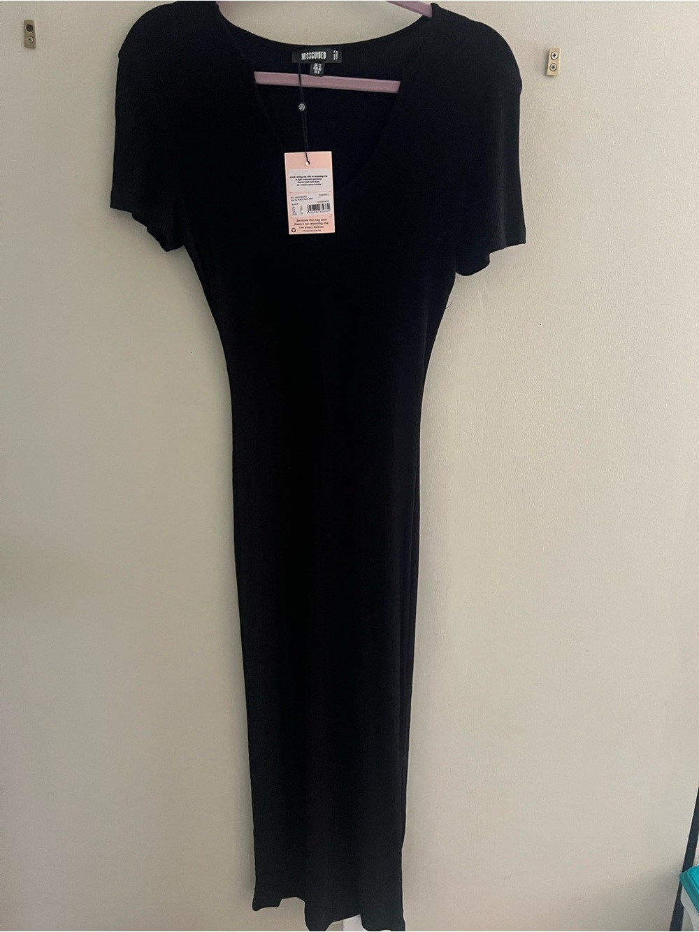 Missguided Black V-Neck Short Sleeve Maxi Dress